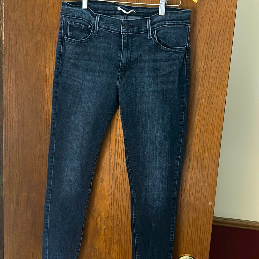 LEVIs 710 super skinny stretch Jean size 32